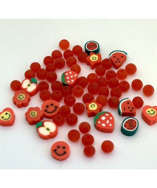 Hobby & Crafting Fun Katsuki smile beads red 64 delig