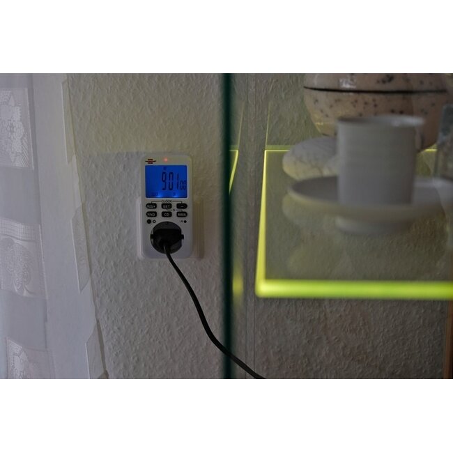 Brennenstuhl Comfort-Line DZL Digitale Zeitschaltuhr - 10 Programme/Woche - Innen - Weiß