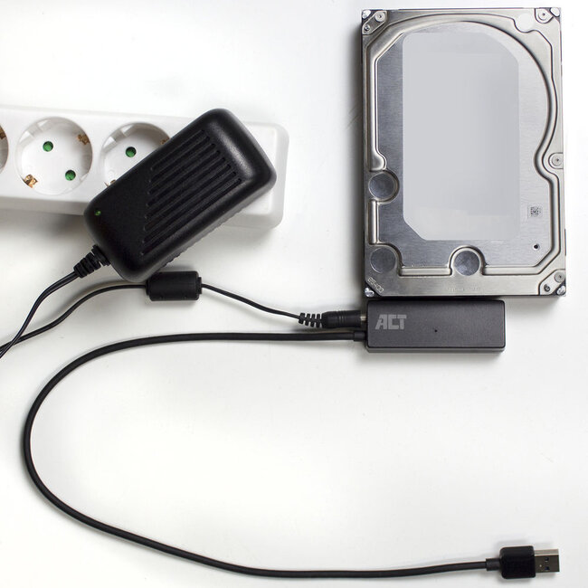 ACT USB-A zu SATA Adapter für 2,5'' & 3,5'' HDD/SSD - USB 3.0 (5 Gbps) / Schwarz