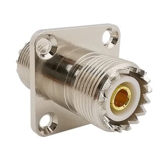 Universal UHF (v) Einbaustecker mit 4 Schraublöchern - 50 Ohm