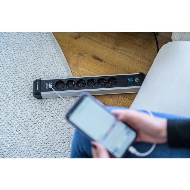 Brennenstuhl Premium-Alu-Line Steckdosenleiste 6-fach + 2x USB, 3m, Schwarz