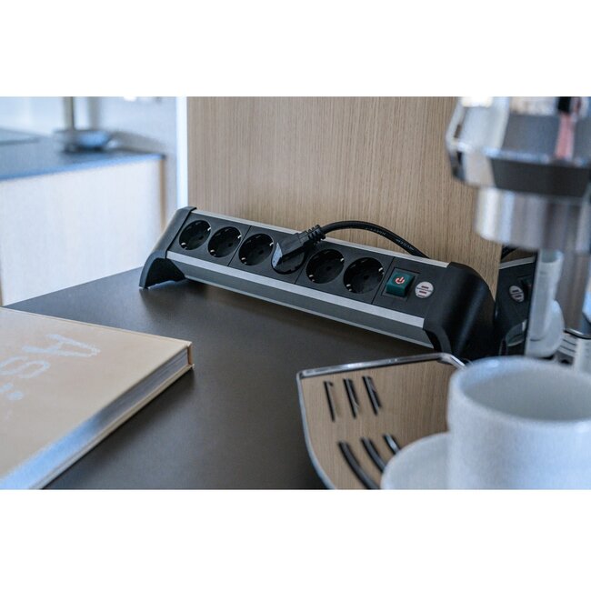 Brennenstuhl Alu-Office-Line Steckdosenleiste 6-fach schwarz - 3 m