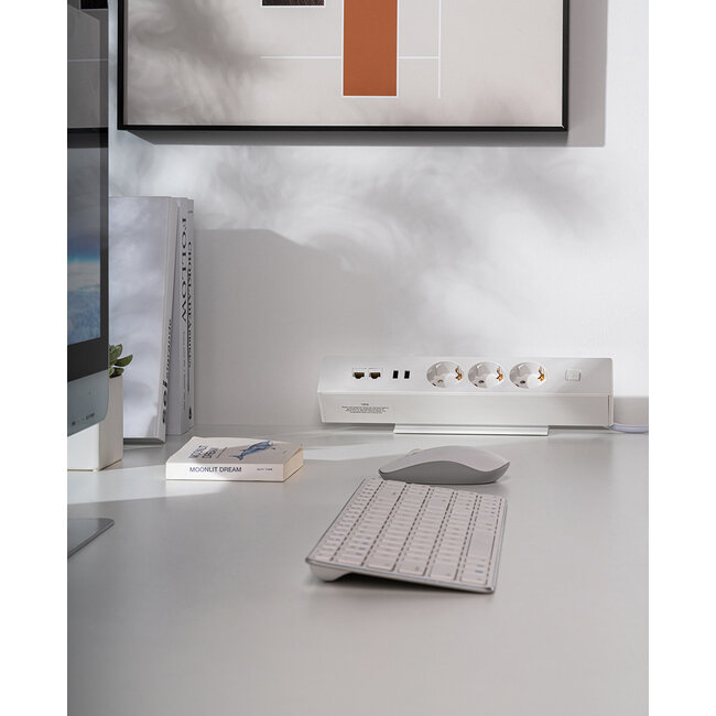 MaxTrack Steckdosenleiste 3-fach, 2x USB, 2x RJ45, weiß, 1,8 m