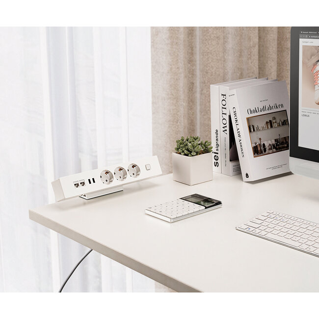 MaxTrack Steckdosenleiste 3-fach, 2x USB, 2x RJ45, weiß, 1,8 m - für Schreibtisch