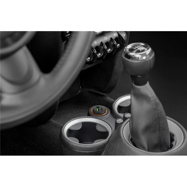 Goobay Auto-Ladegerät 27W mit 1x USB-A QC & 1x USB-C PD + USB-C Kabel