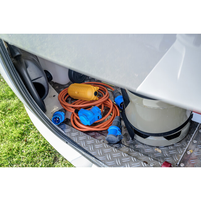 Brennenstuhl Camping-Set | CEE 3-poliges Kabel, Adapter & Schutzbox | IP44