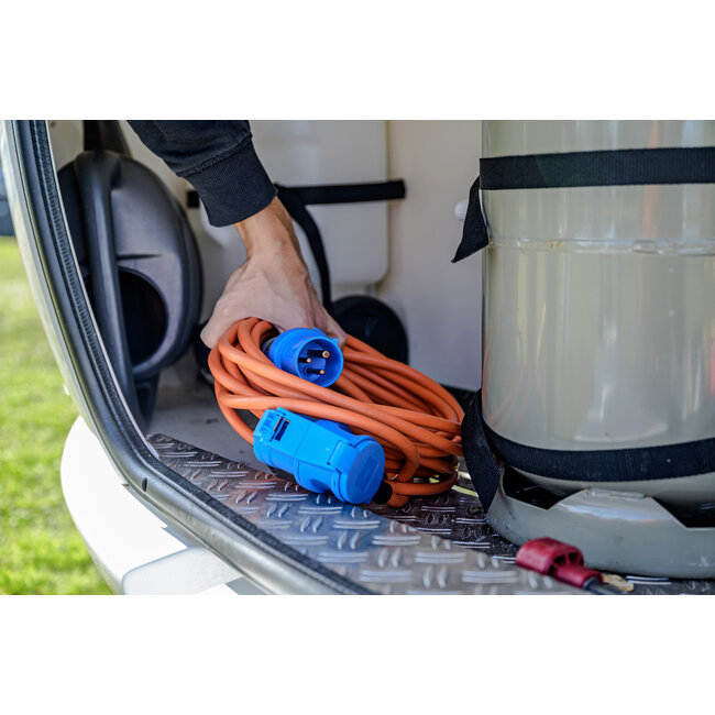 Brennenstuhl Camping-Set | CEE 3-poliges Kabel, Adapter & Schutzbox | IP44