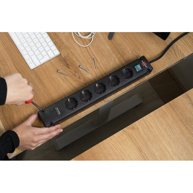 Brennenstuhl Bremounta Steckdosenleiste | 5 Steckplätze | 2x USB-C | Schwarz | 3 m