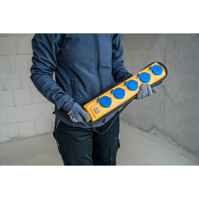 Brennenstuhl Super-Solid-Line Baustellen-Steckdosenleiste | IP54 | 5-fach | Schalter | Gelb | 5 m