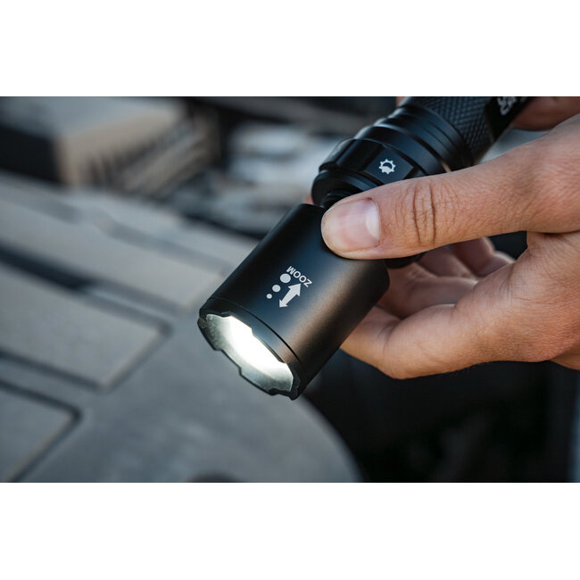 Brennenstuhl LED-Taschenlampe | Wiederaufladbar | 800 lm | IP44