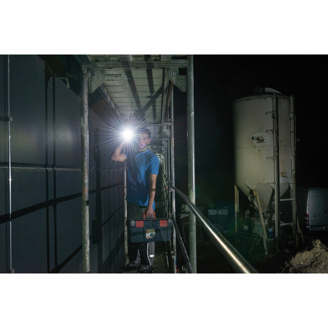 Brennenstuhl LuxPremium Mini LED-Taschenlampe | Wiederaufladbar | 200 lm | IP44