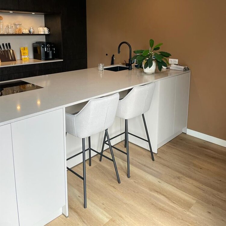 Scandinavische barkruk Andor gerecyclede stof grijs 65-78 cm