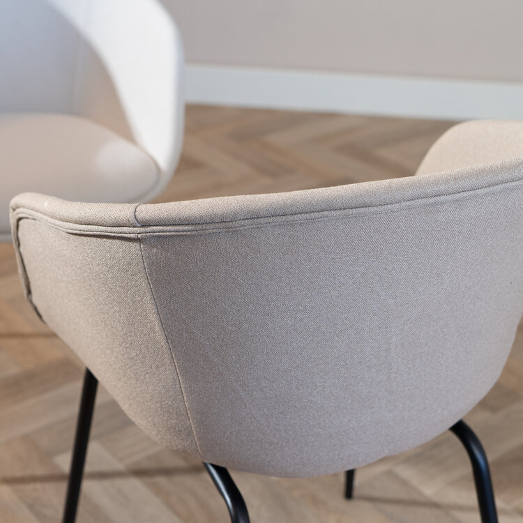 Scandinavische eetkamerstoel Ole taupe gerecyclede stof