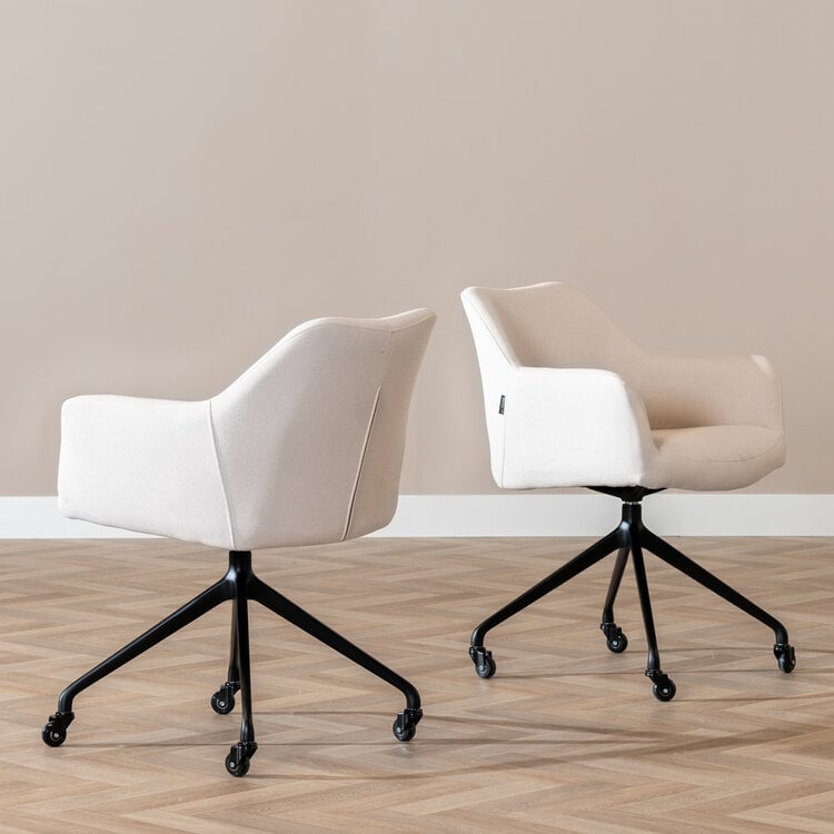 Eetkamerstoel met wieltjes Isak off white gerecyclede stof