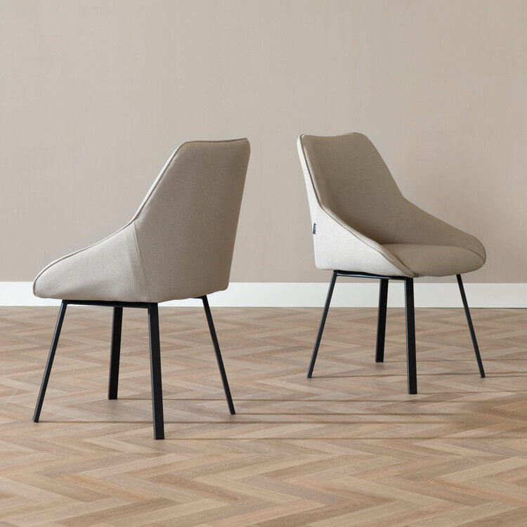 Scandinavische eetkamerstoel Lova gerecyclede stof taupe