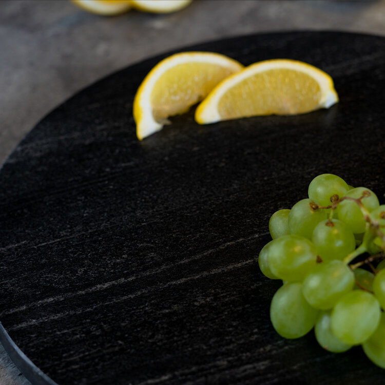 Marmeren serveerplank rond Lilou 30 cm zwart