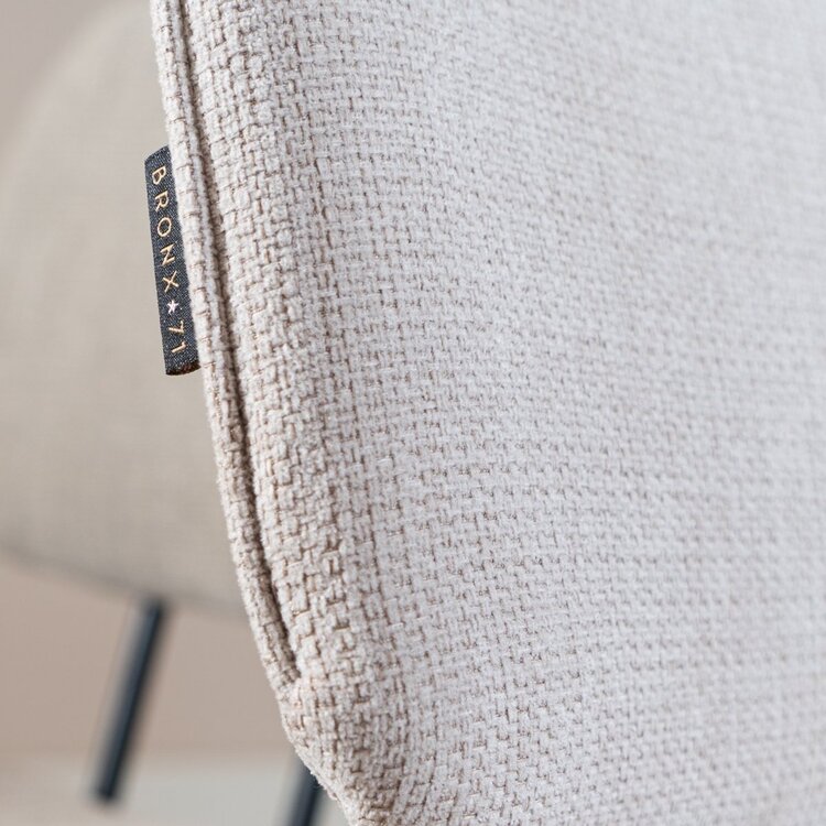 Scandinavische eetkamerstoel Ivar gerecyclede stof beige