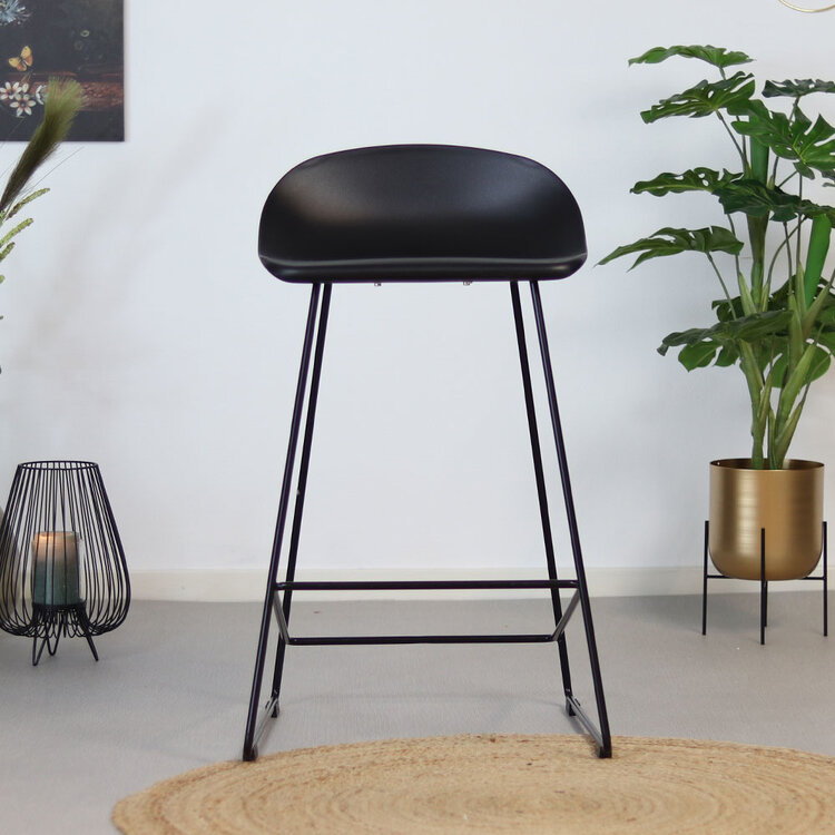 Scandinavische Barkruk Ellen zwart 66cm