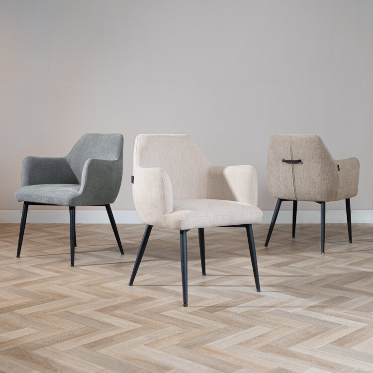 Scandinavische eetkamerstoel Lars beige gerecyclede stof