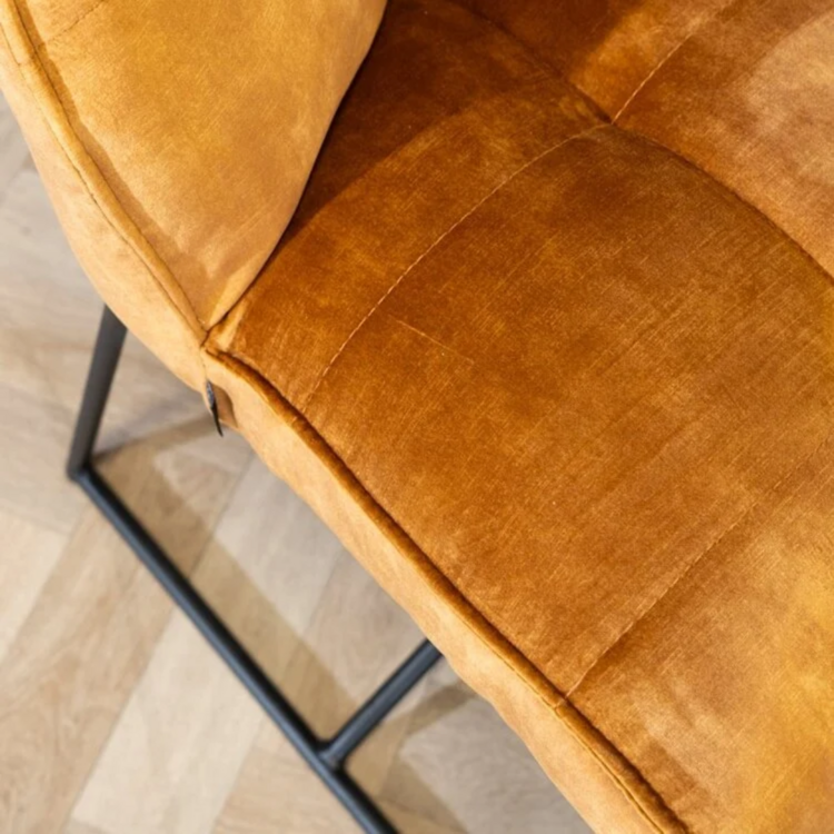 Velvet eetkamerbank Janna okergeel 155 cm