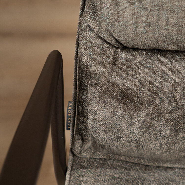 Velvet eetkamerstoel Trevi bruin