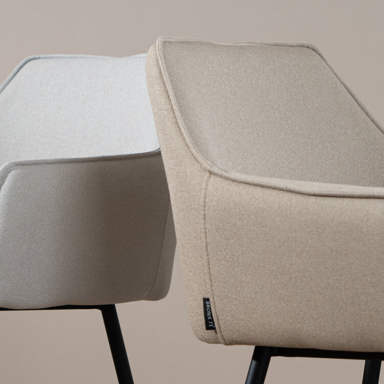 Scandinavische barkruk Andor gerecyclede stof taupe 65-78 cm