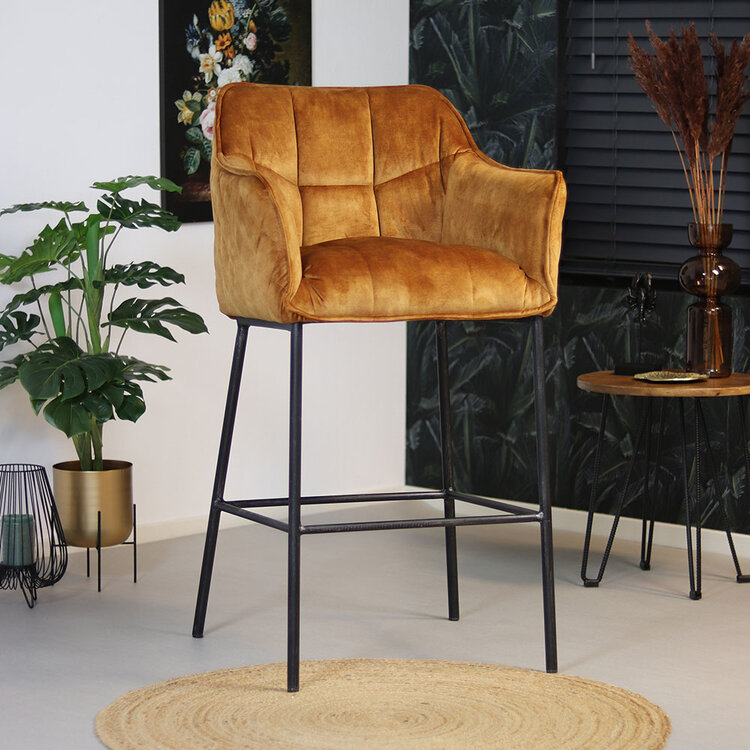 Velvet barkruk Jayron okergeel/ cognac 82 cm