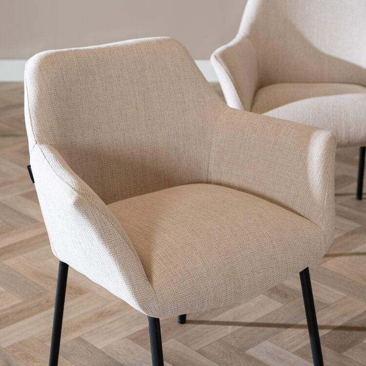 Scandinavische eetkamerstoel Sten gerecyclede stof beige