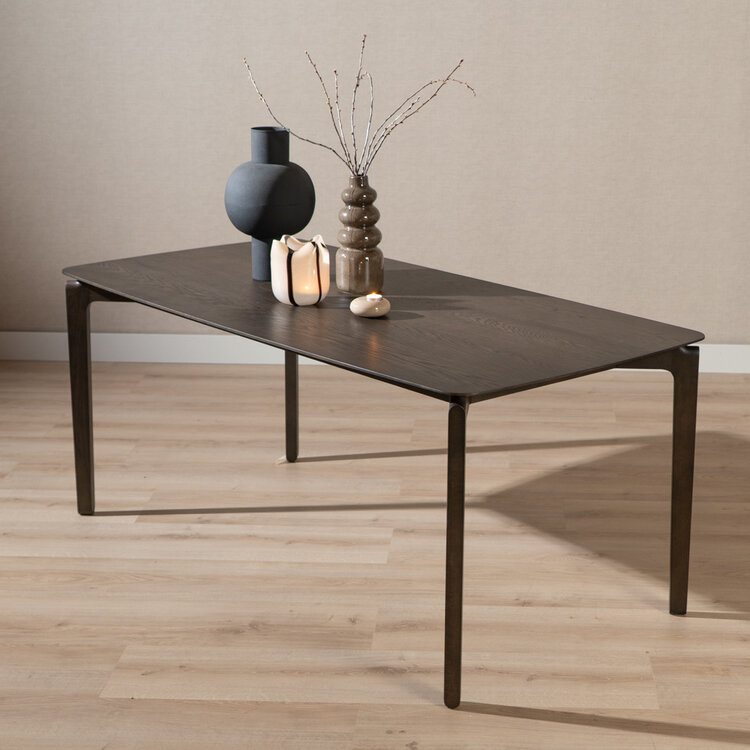 Scandinavische eettafel Cala walnoot 180 x 90 cm