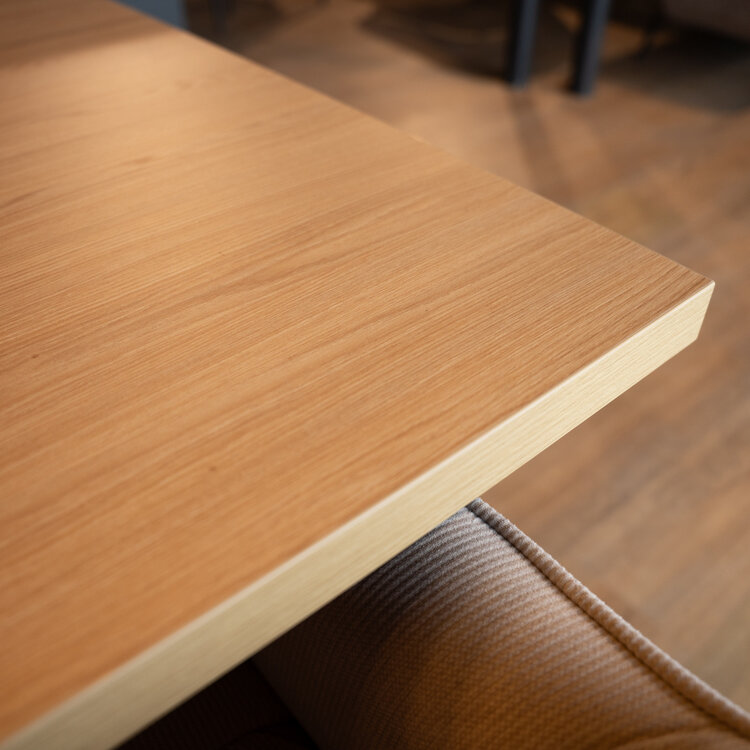 Eettafel Liam melamine eiken 220 x 90 cm