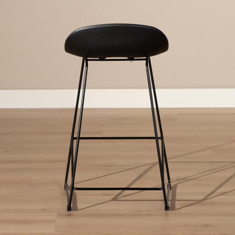 Scandinavische Barkruk Ellen zwart 66cm