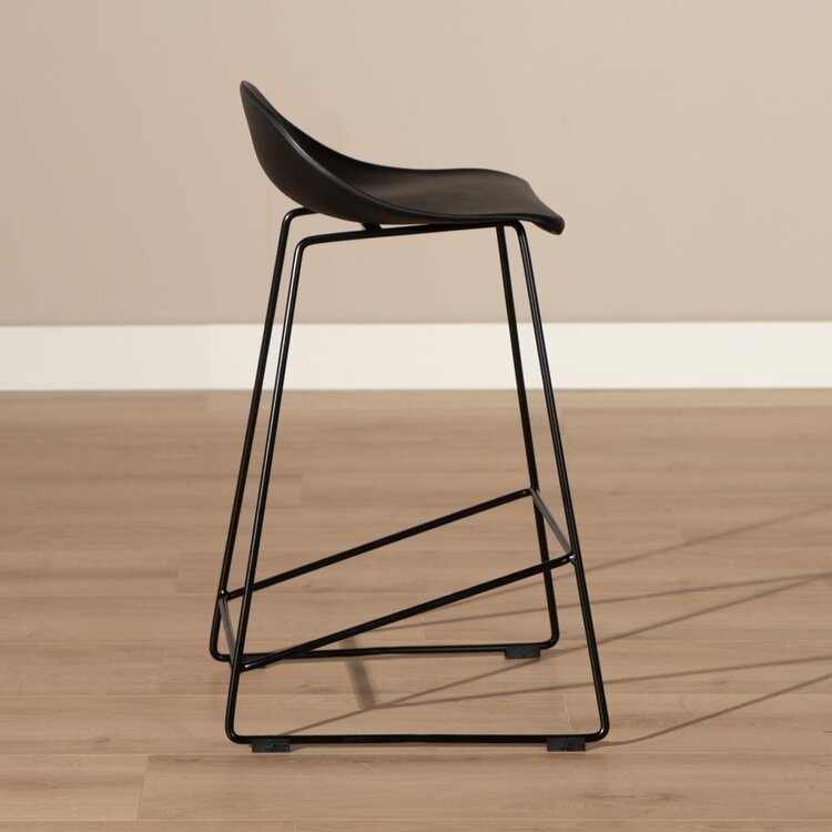 Scandinavische Barkruk Ellen zwart 66cm