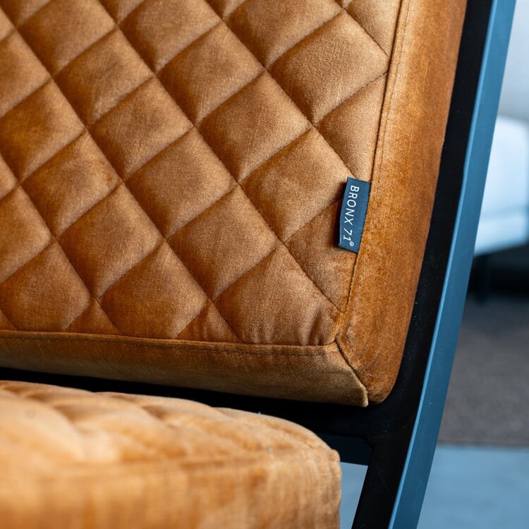 Design fauteuil Madrid velvet okergeel