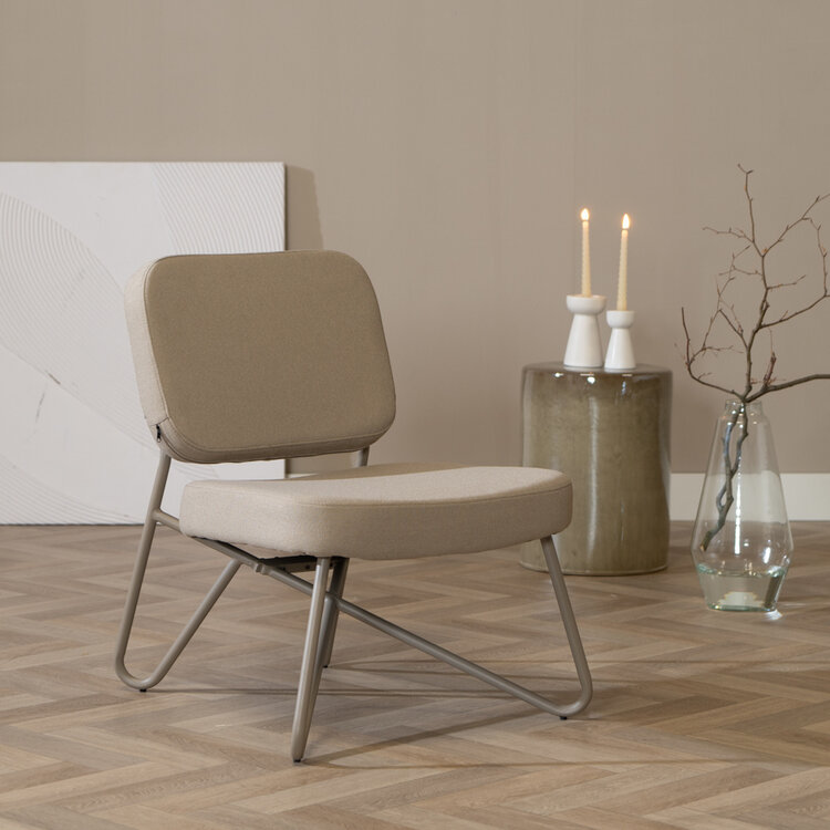 Scandinavische fauteuil Viggo taupe gerecyclede stof