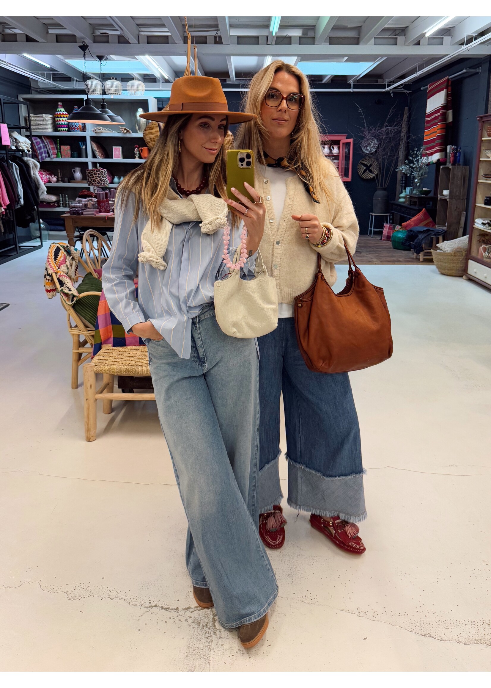 Wide Leg Jeans - Dark/Light Denim