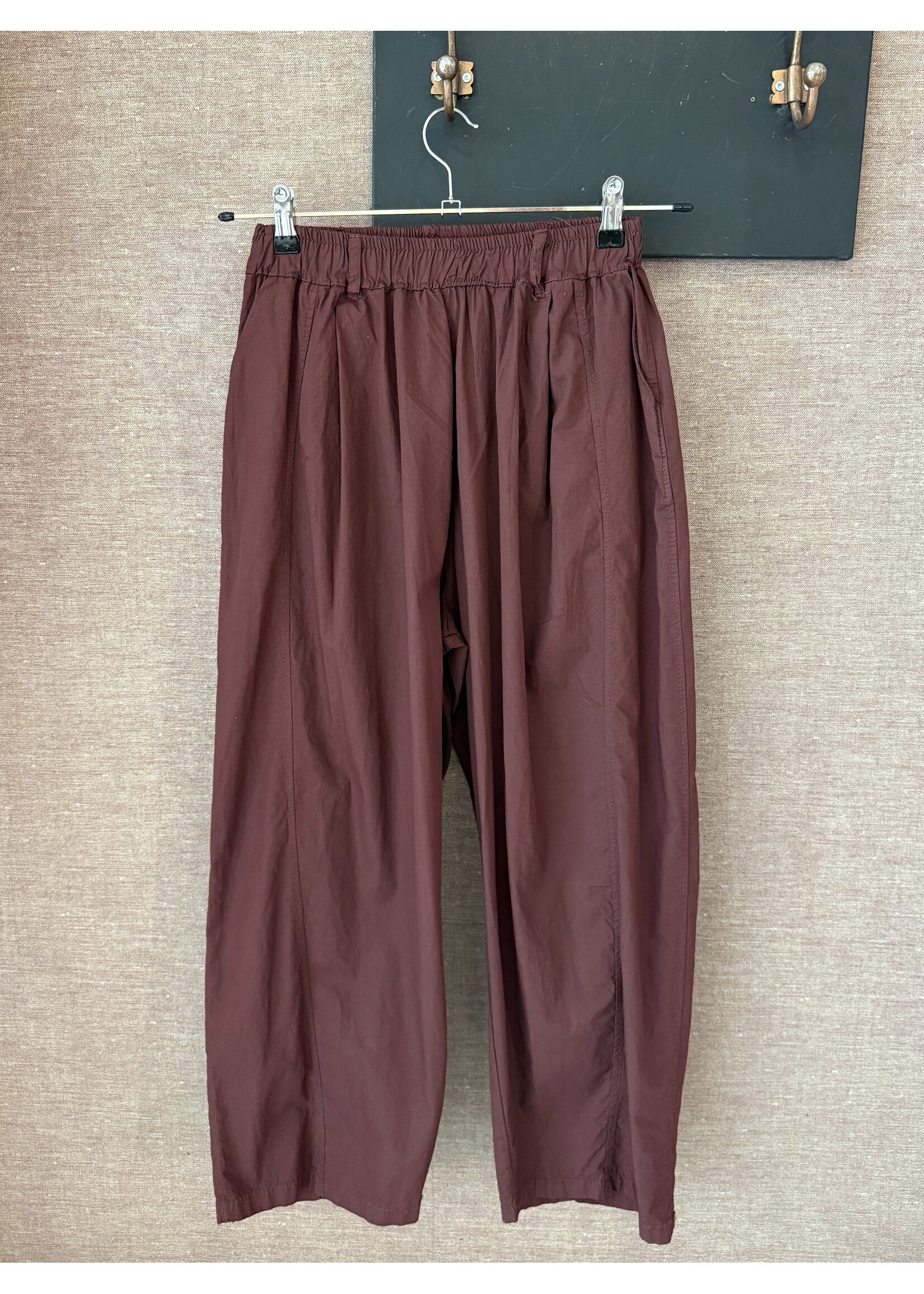 Bordeaux Balloon Pants