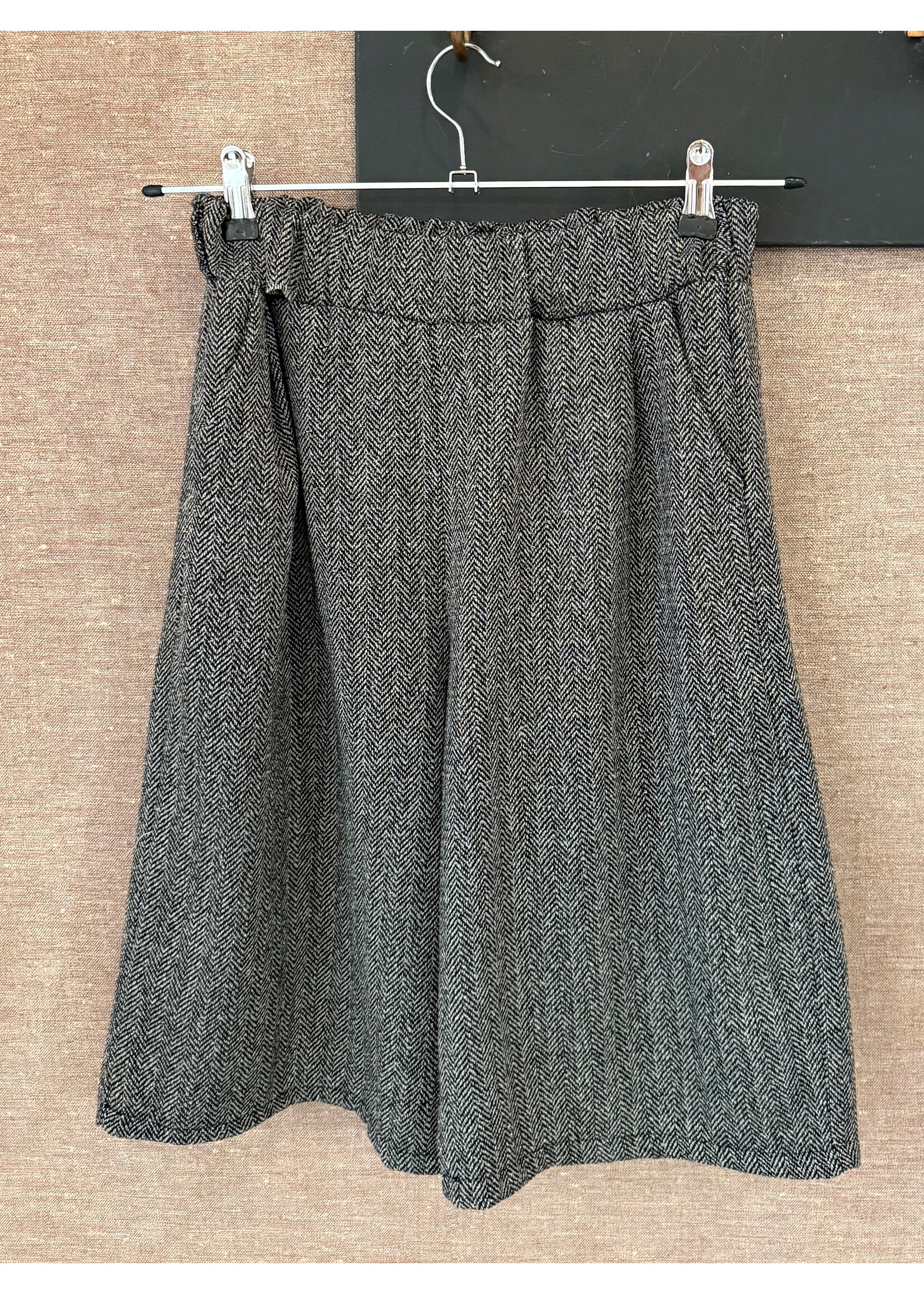 Bermuda Herringbone Black