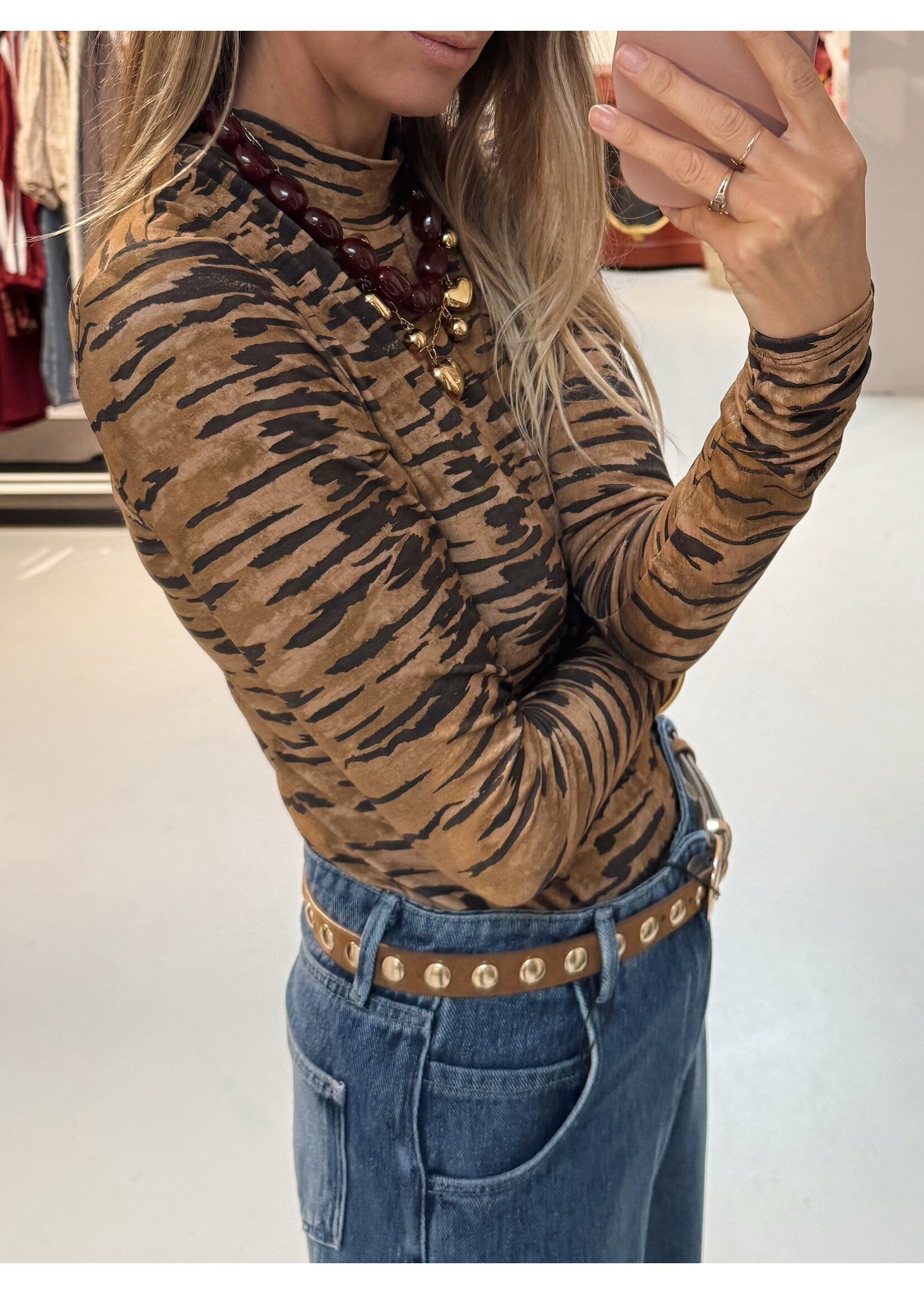 Tiger Longsleeve