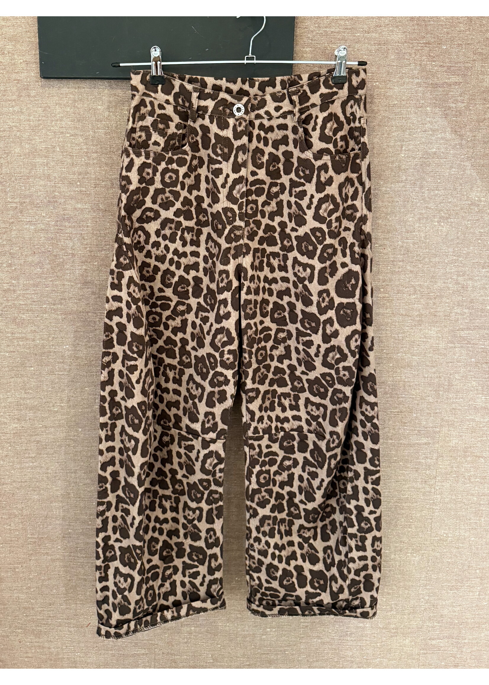 Leopard Barrel Jeans