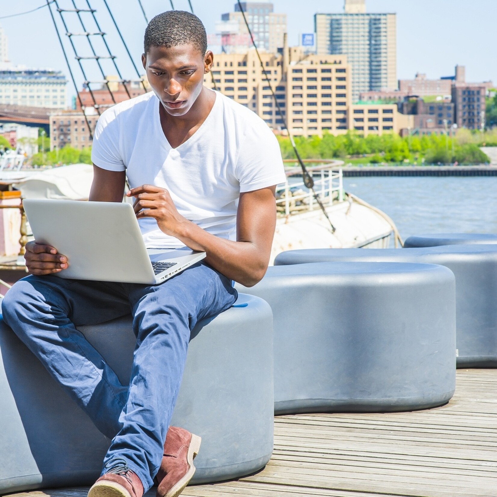 Donadoni Cappuccino Brescia Extra Lange Heren T-shirts met V-Hals
