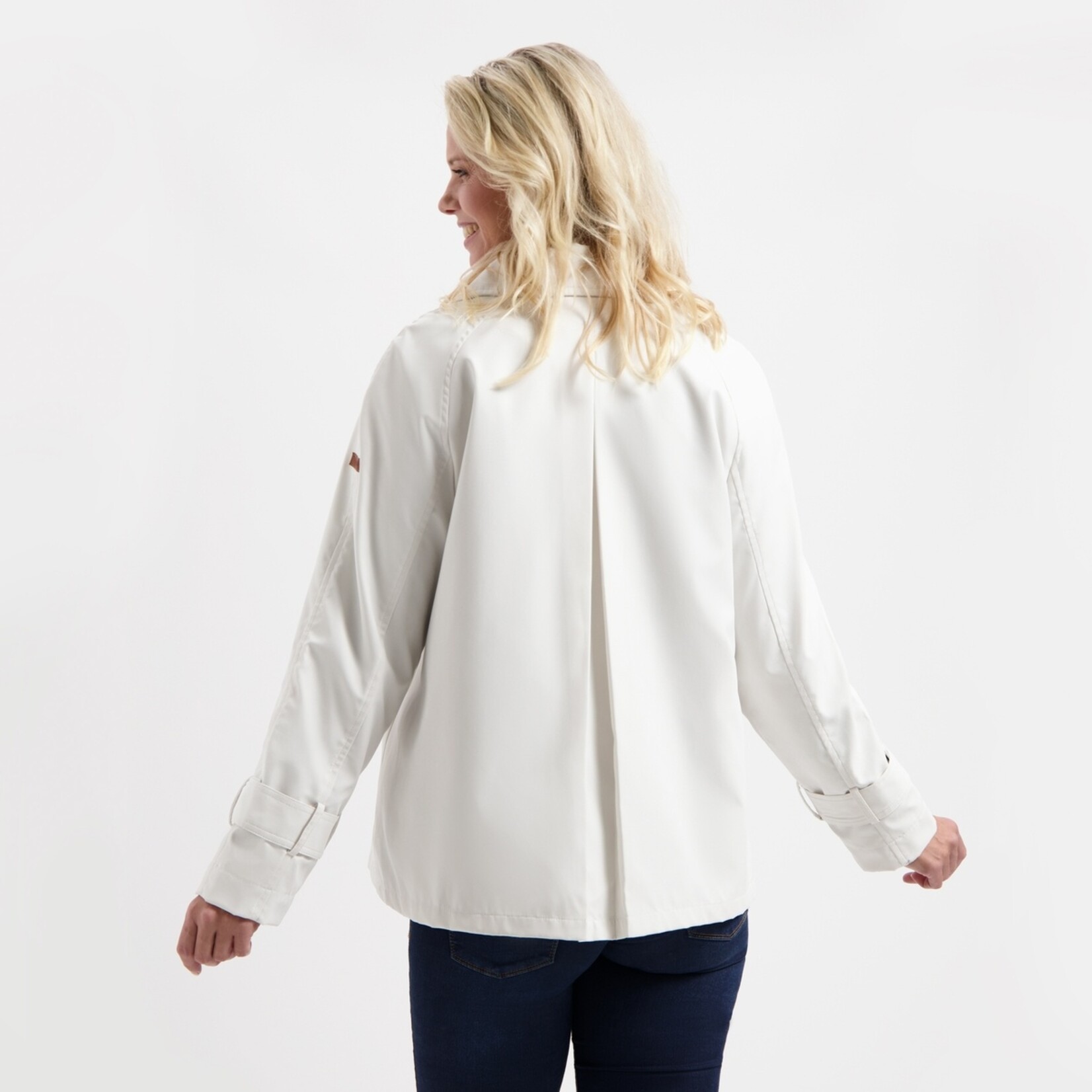 MGO Leisure Wear MGO Leisure Wear Charlie Korte Jas voor Dames - Tussenjas