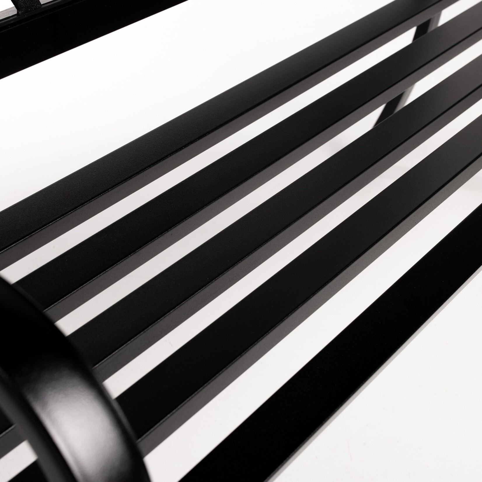 QLT No Less QLT Stalen Tuinbank met Hoes voor 2 Personen – Ergonomisch