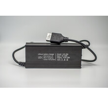 Voltacase oplader 12V 20A