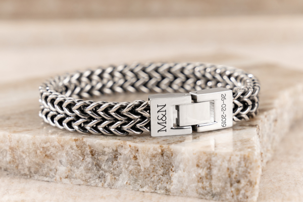 schakelarmband met gravure