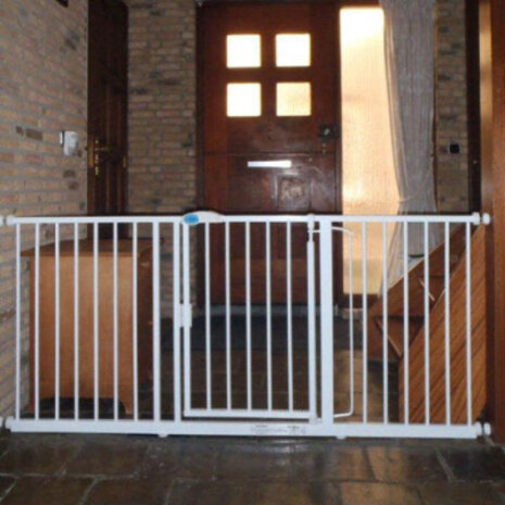 Bettacare Bettacare Auto-Close Treppenschutzgitter 168,6 - 175,6 cm Bettacare Bettacare Auto-Close Treppenschutzgitter 168,6 - 175,6 cm