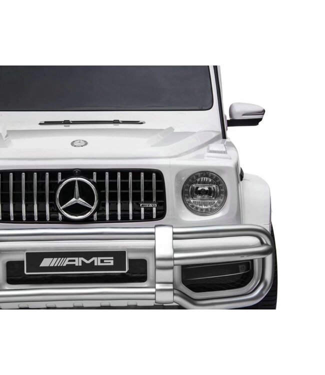 2 person Mercedes G63 AMG, 24v and 4x4 children's battery vehicle!