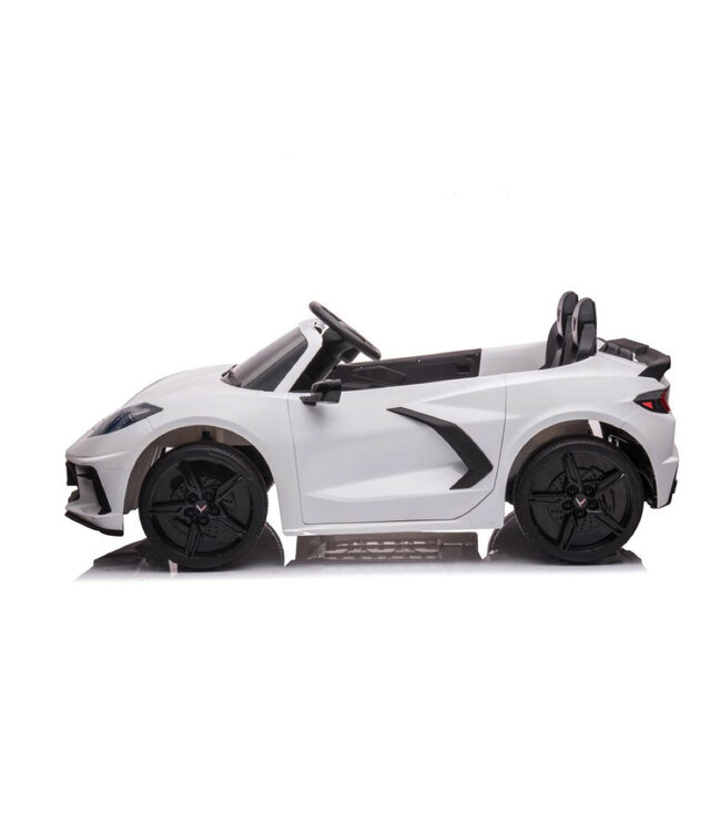 Corvette Stingray, ein Kleinkind-Elektrofahrzeug mit 2 Personen, 12 Volt mit der Goma, sowie der Kunde!