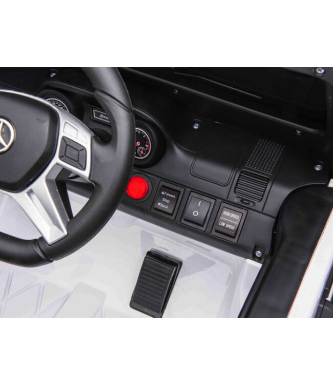 Mercedes-Benz G63 6x6, 12 V mit Gummireifen und mehr!