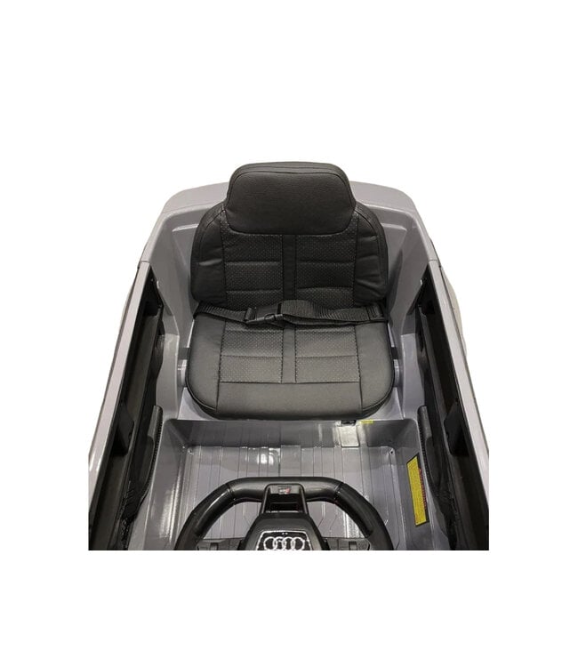 Audi RS6, 12 volt electric children's car with rubber tires, leather seat and more!