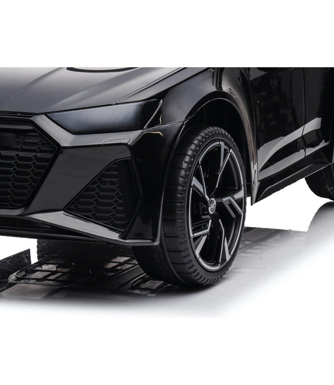 Audi RS6, 12 volt elektrische kinderauto met rubberen banden, leder zitje en meer!